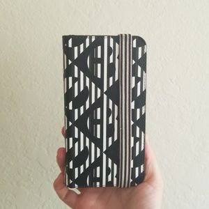 Like New Henri Bendel Phone Case